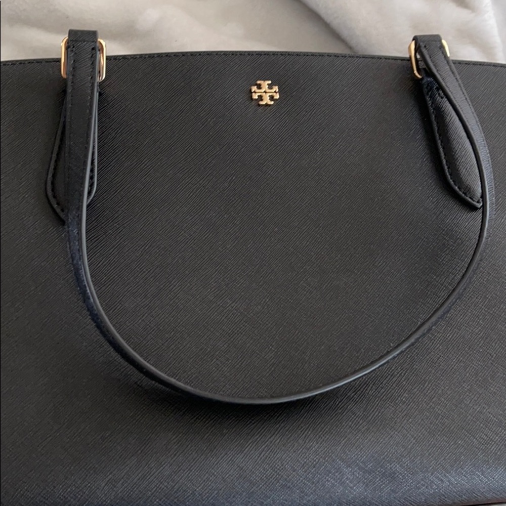 Emerson Small Top Zip Tote